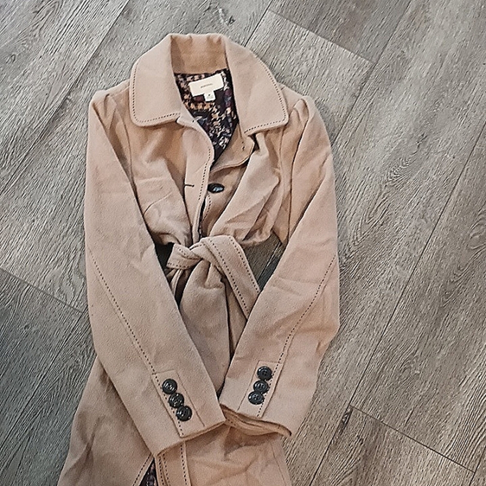 Jacket - Picture 1 of 2